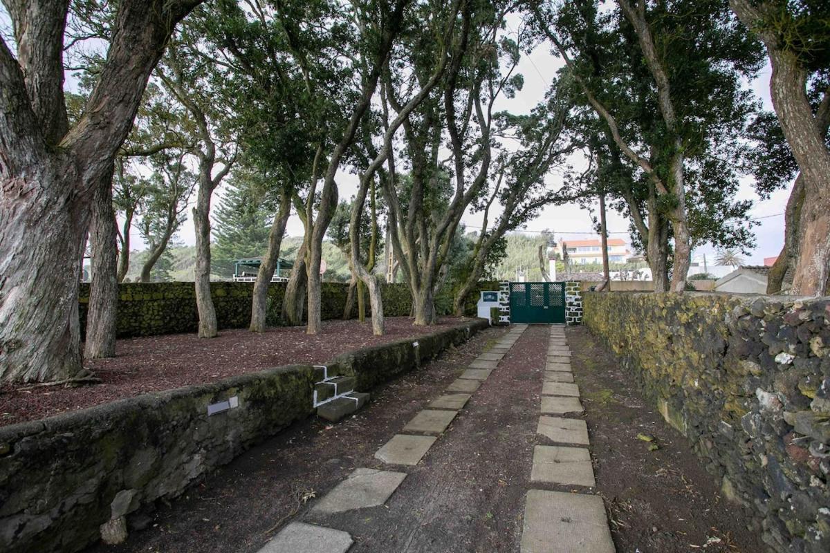 Guestready - Oceanfront Lookout House Ponta Delgada Esterno foto