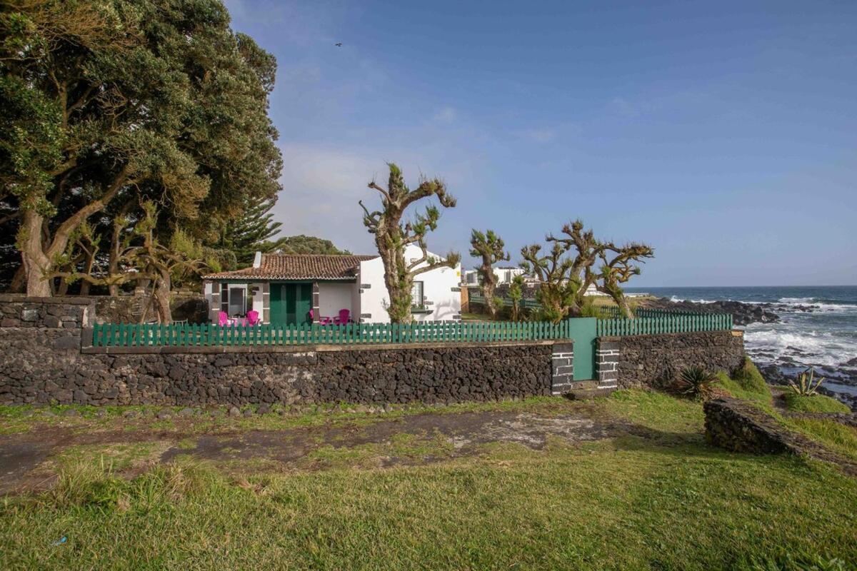 Guestready - Oceanfront Lookout House Ponta Delgada Esterno foto