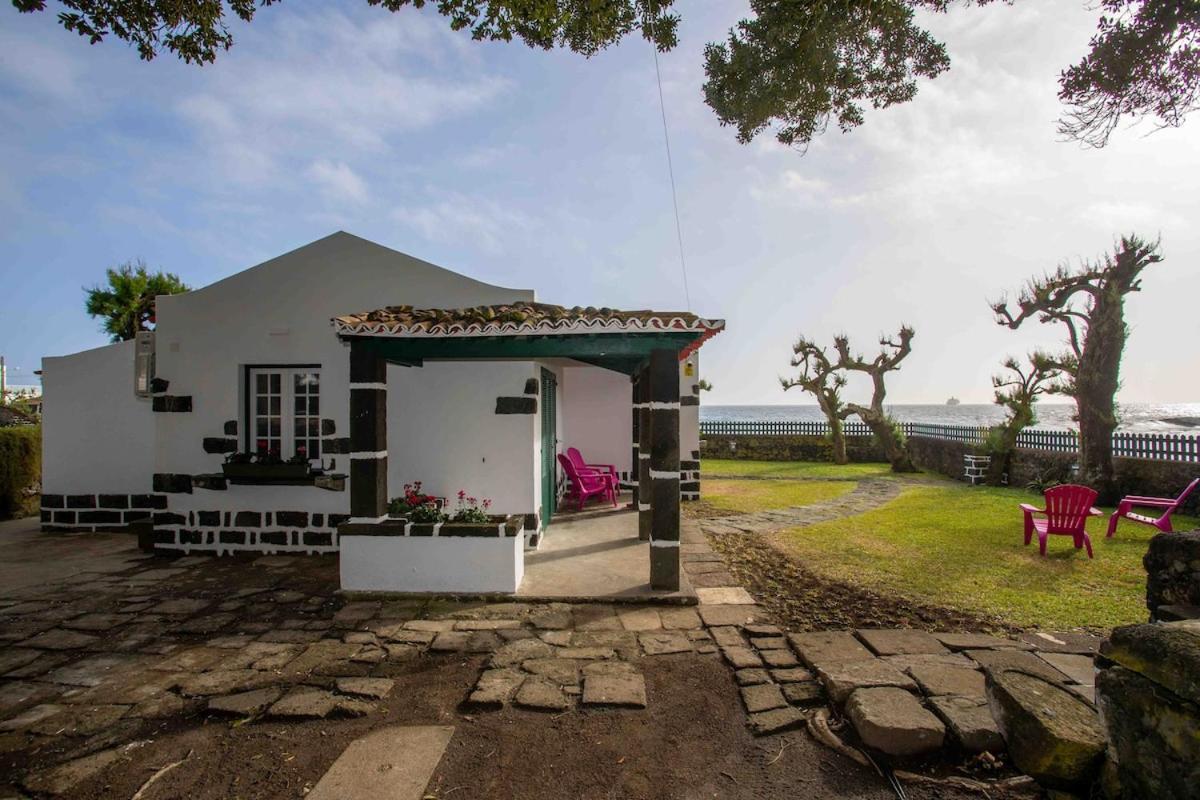 Guestready - Oceanfront Lookout House Ponta Delgada Esterno foto