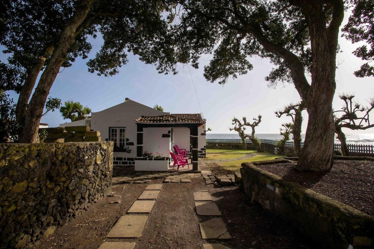Guestready - Oceanfront Lookout House Ponta Delgada Esterno foto