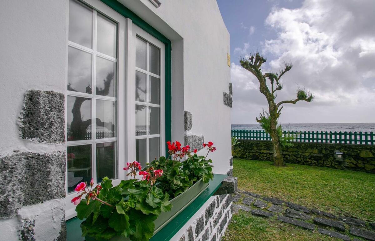 Guestready - Oceanfront Lookout House Ponta Delgada Esterno foto